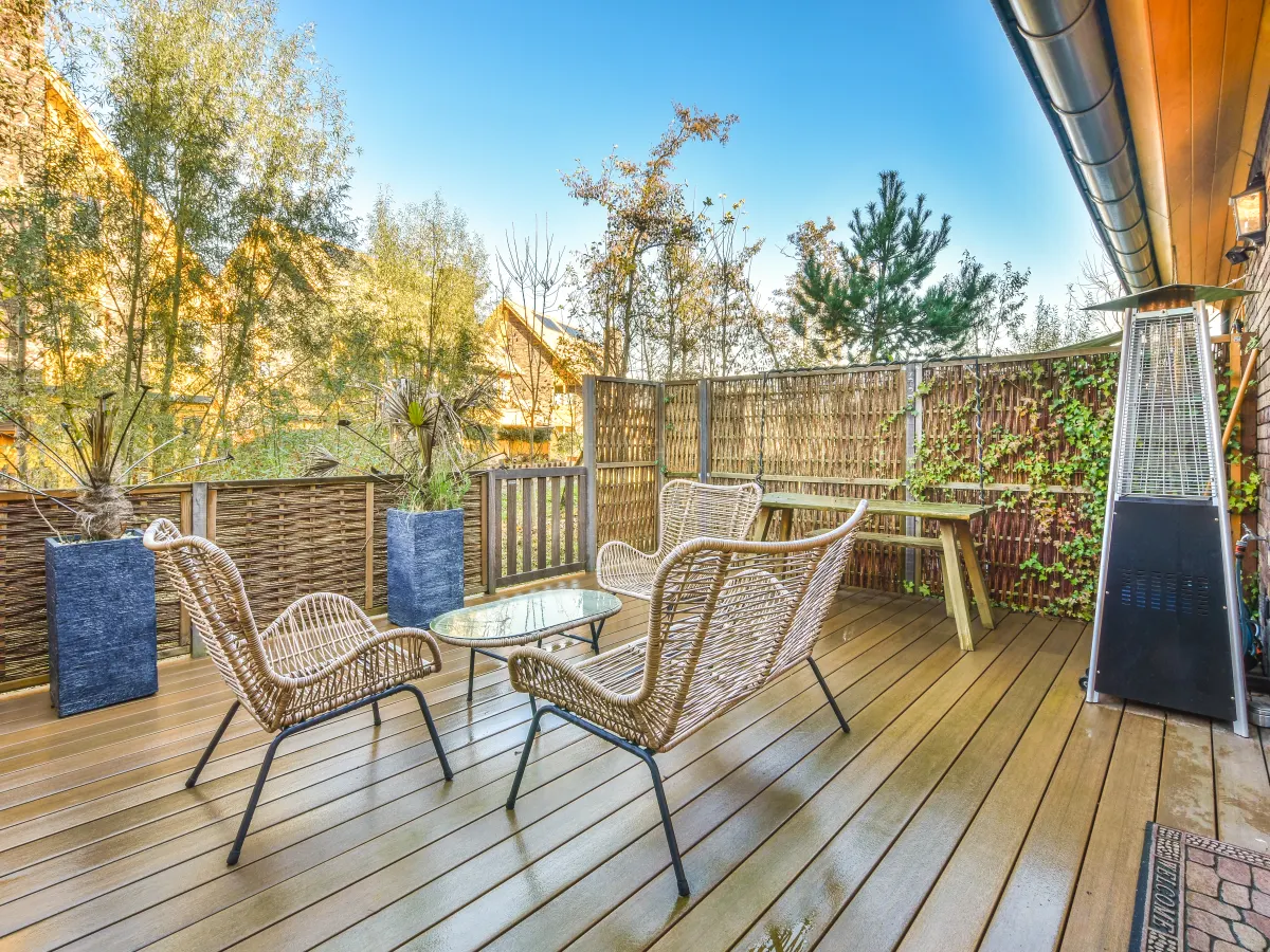 Entreprise de construction de terrasse en bois dans les Alpes-Maritimes